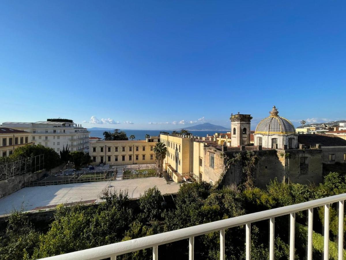 The Attico Bed & Breakfast Sorrento Exterior photo